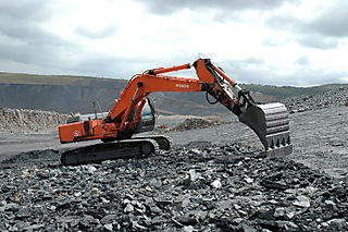 18 Hitachi 350