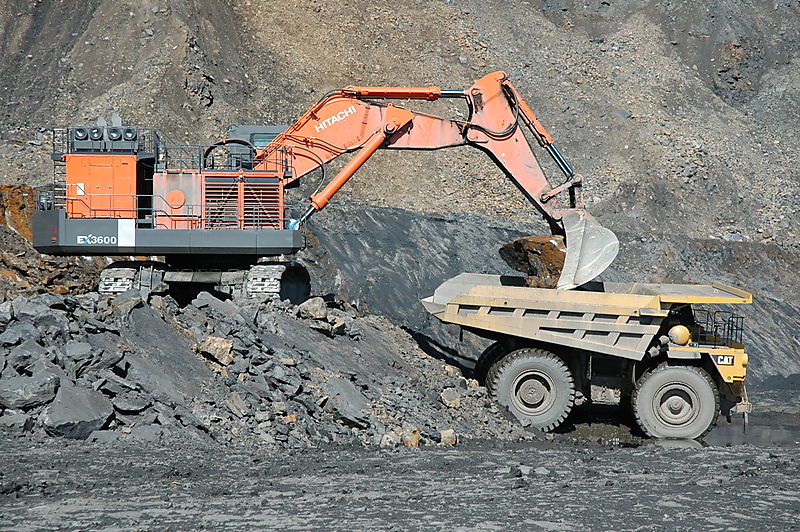 30 Hitachi EX3600