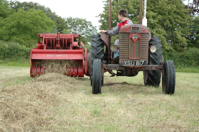 MF 802 baler