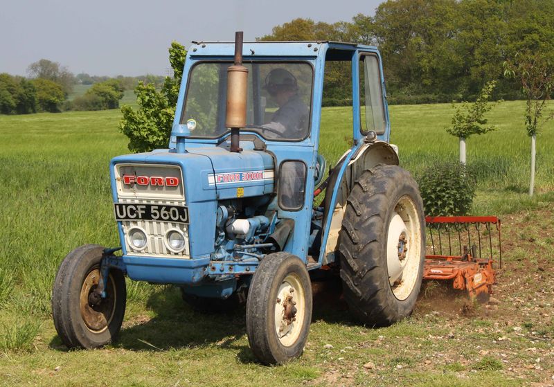 Ford 3000 power-harrowing