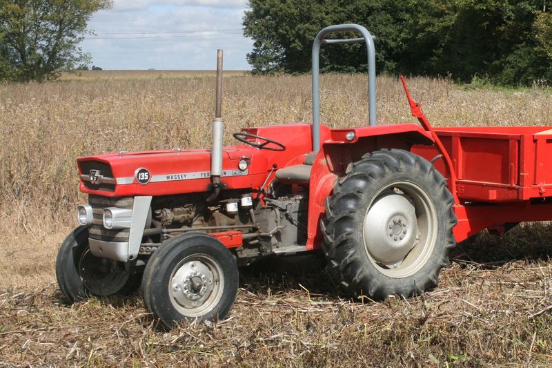 Massey Ferguson 135