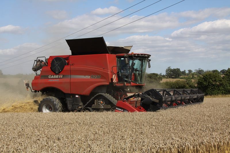 Case IH Axial-Flow 9230