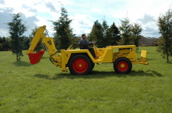 Jcb_13_april_08_gravedigger